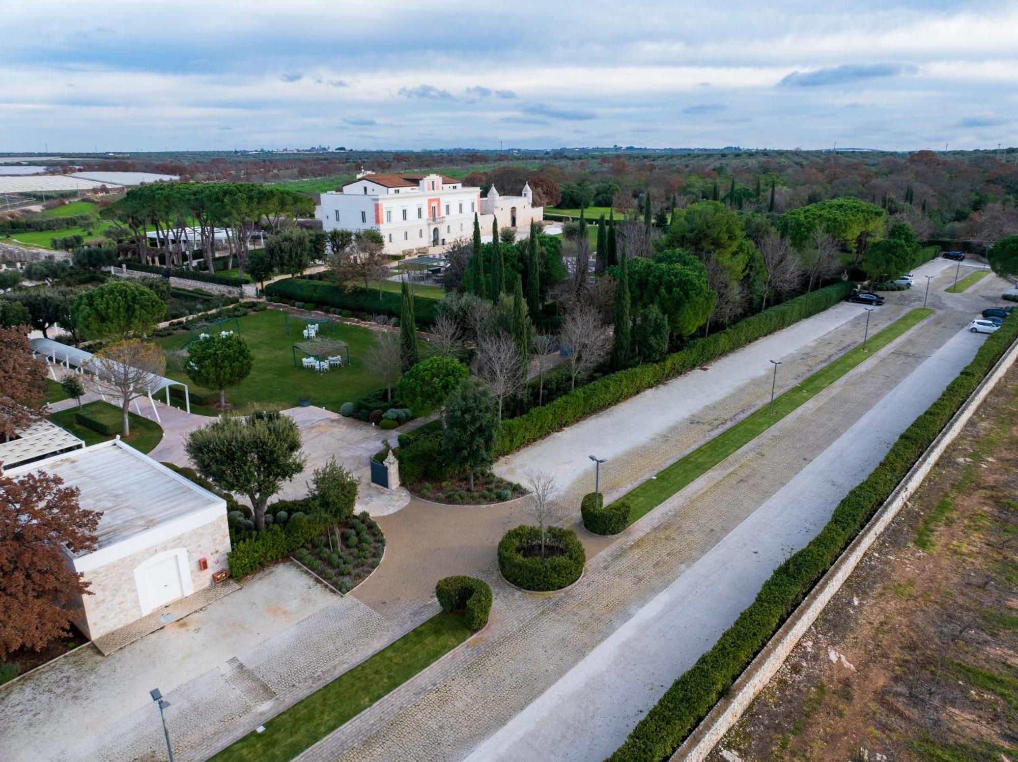 Relais Il Santissimo Hotel Turi Buitenkant foto